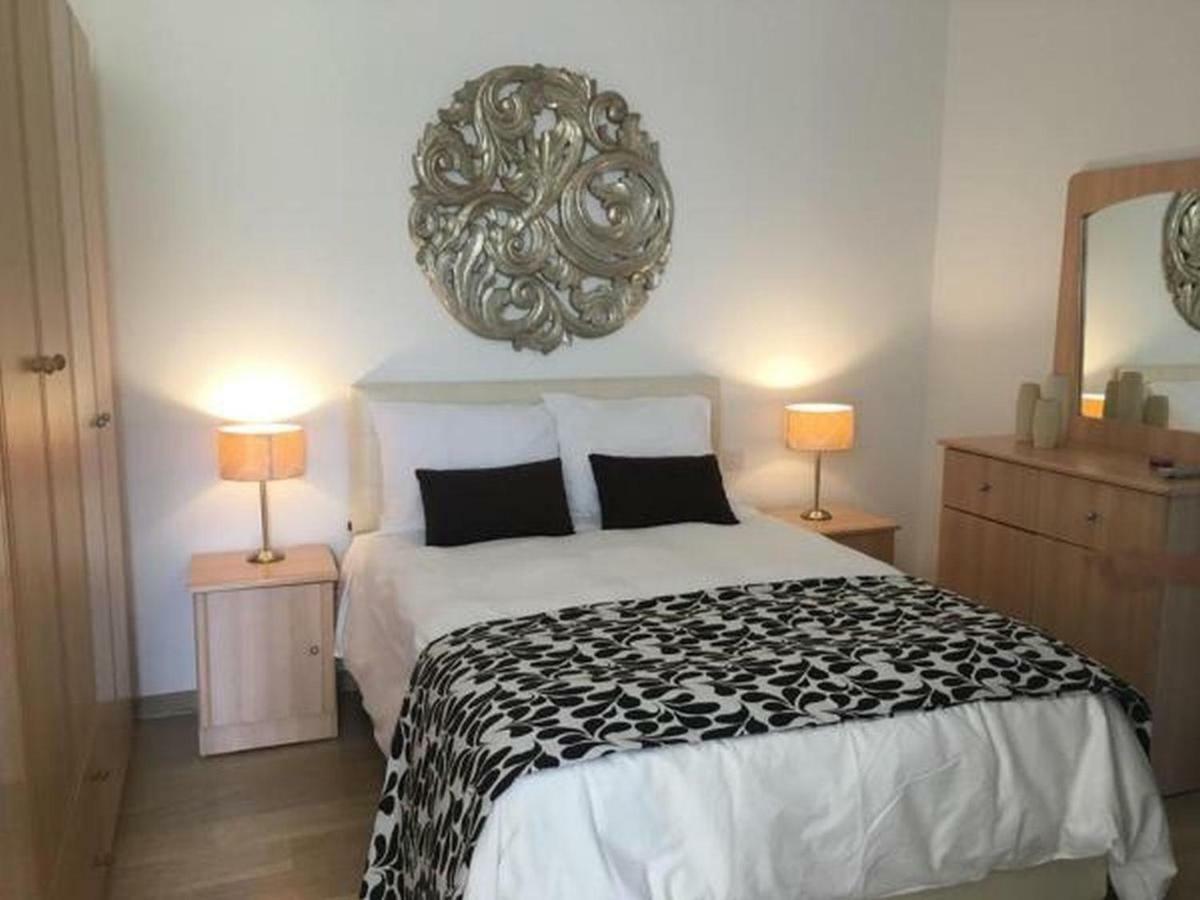 Ocean View, Apartment 1 Marsaskala Extérieur photo